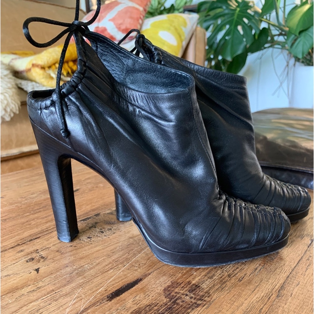 Vintage Gucci heels